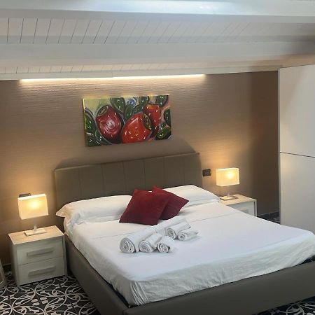 Pietranera Residence คาตาเนีย ภายนอก รูปภาพ