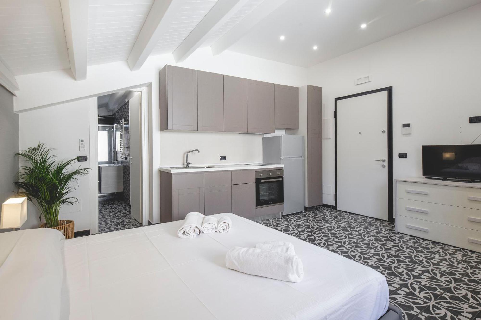 Pietranera Residence คาตาเนีย ภายนอก รูปภาพ