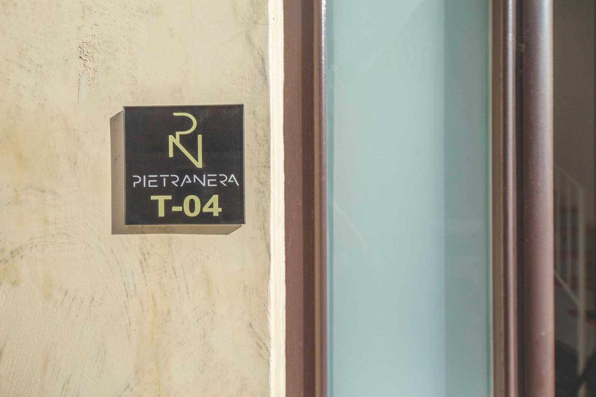 Pietranera Residence คาตาเนีย ภายนอก รูปภาพ